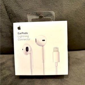 Apple EarPods (Lightning Connector) - new never opened